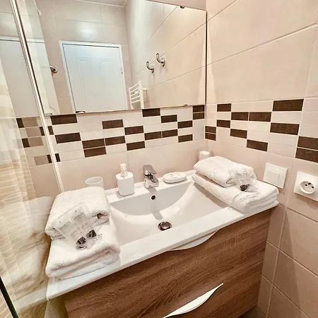 Port - Terrasse - Parking - Piscine Apartamento Antibes