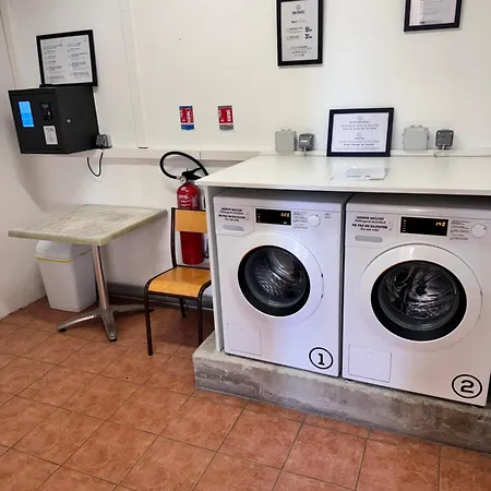 Port - Terrasse - Parking - Piscine Apartamento