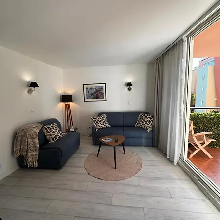 Antibes Port - Terrasse - Parking - Piscine *