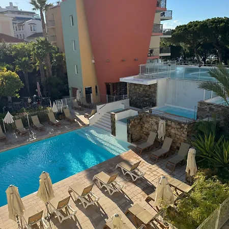 Daire Port - Terrasse - Parking - Piscine Antibes