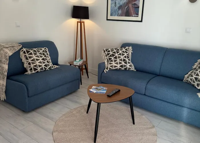 Port - Terrasse - Parking - Piscine * Антіб